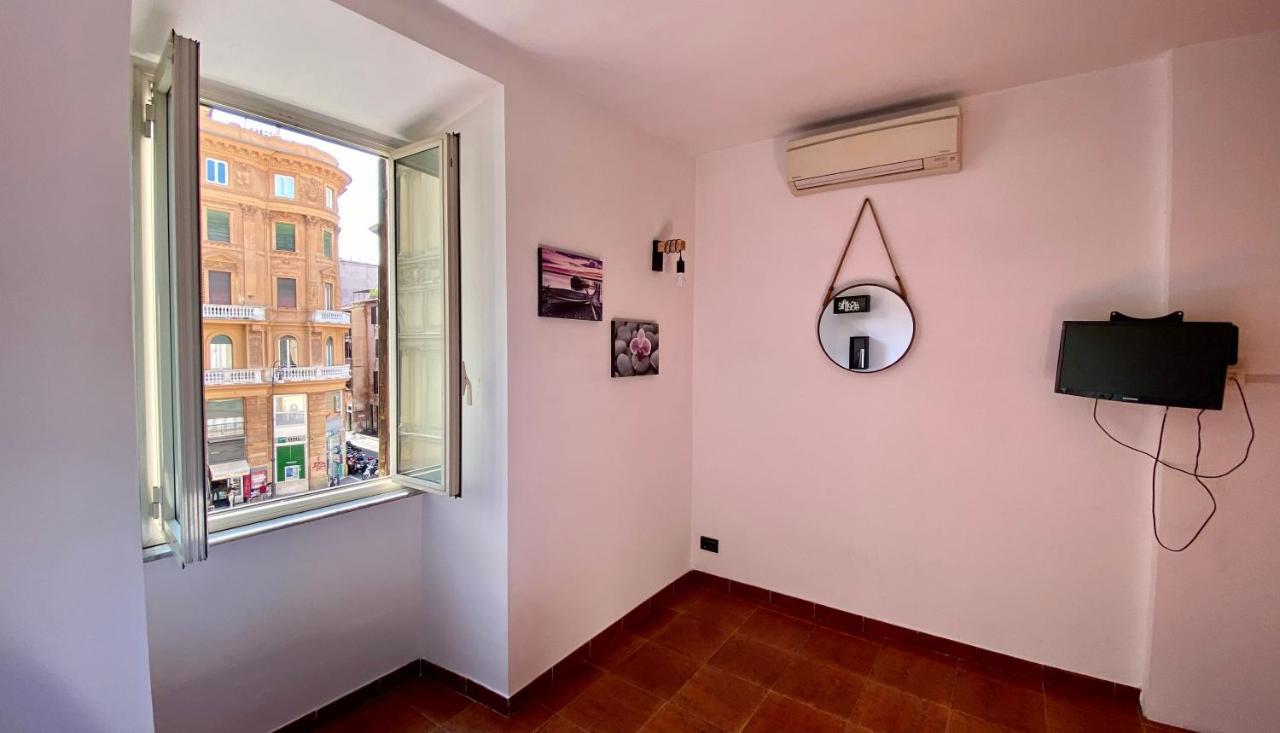 Apartment Arenula Рим Екстер'єр фото